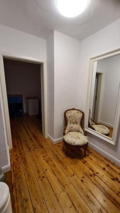 Grosszuegige Wohnung Auf Dem Hof Historischen Muehle Holzhausen  Esterno foto